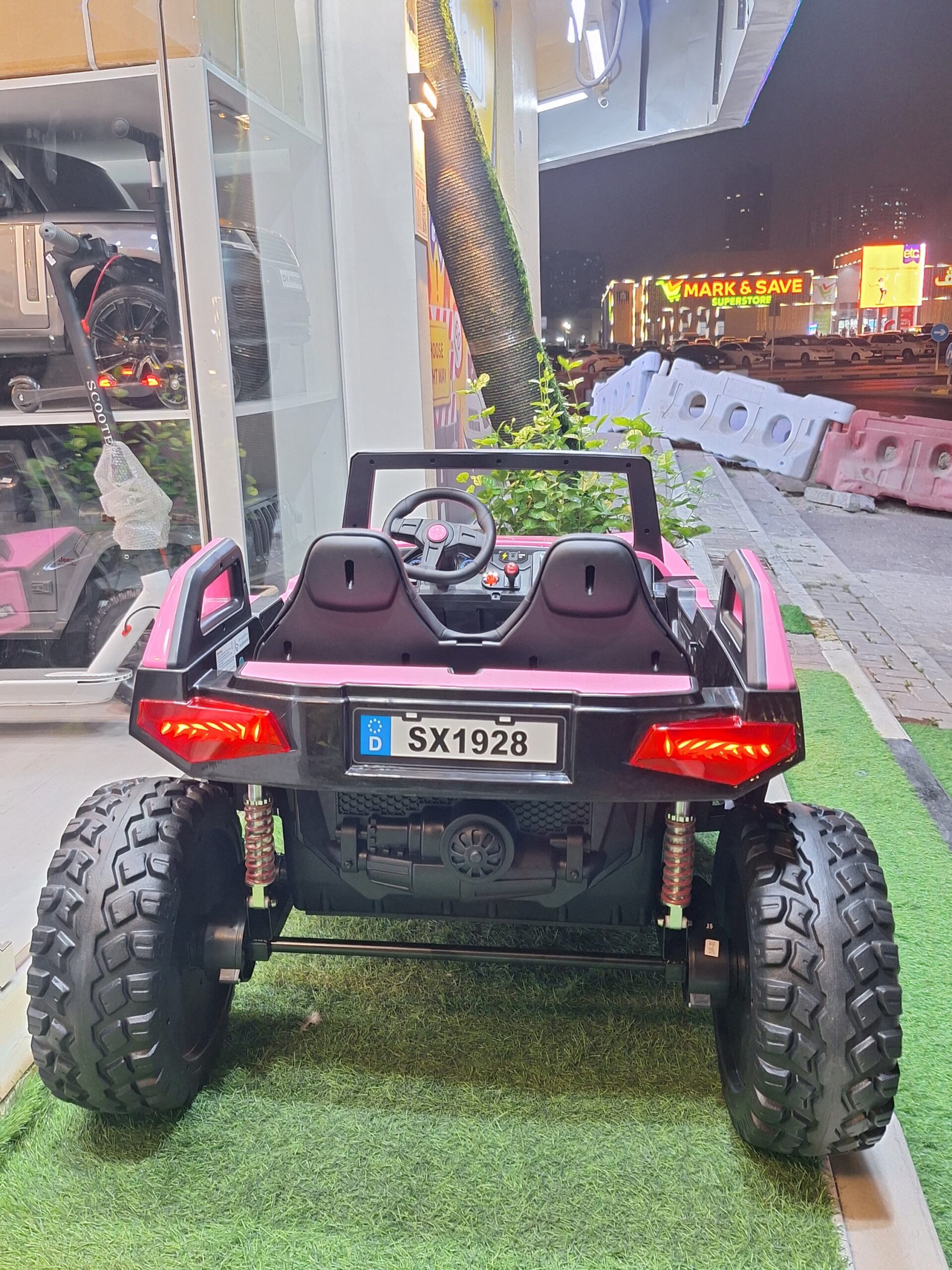 STR Racing Pink Ride-On Car - Image 8
