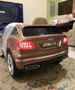 Alternative view of Bentley Bentayga