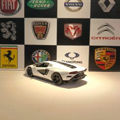 Alternative view of Mini Car Lamborghini Countach LPI 800-4