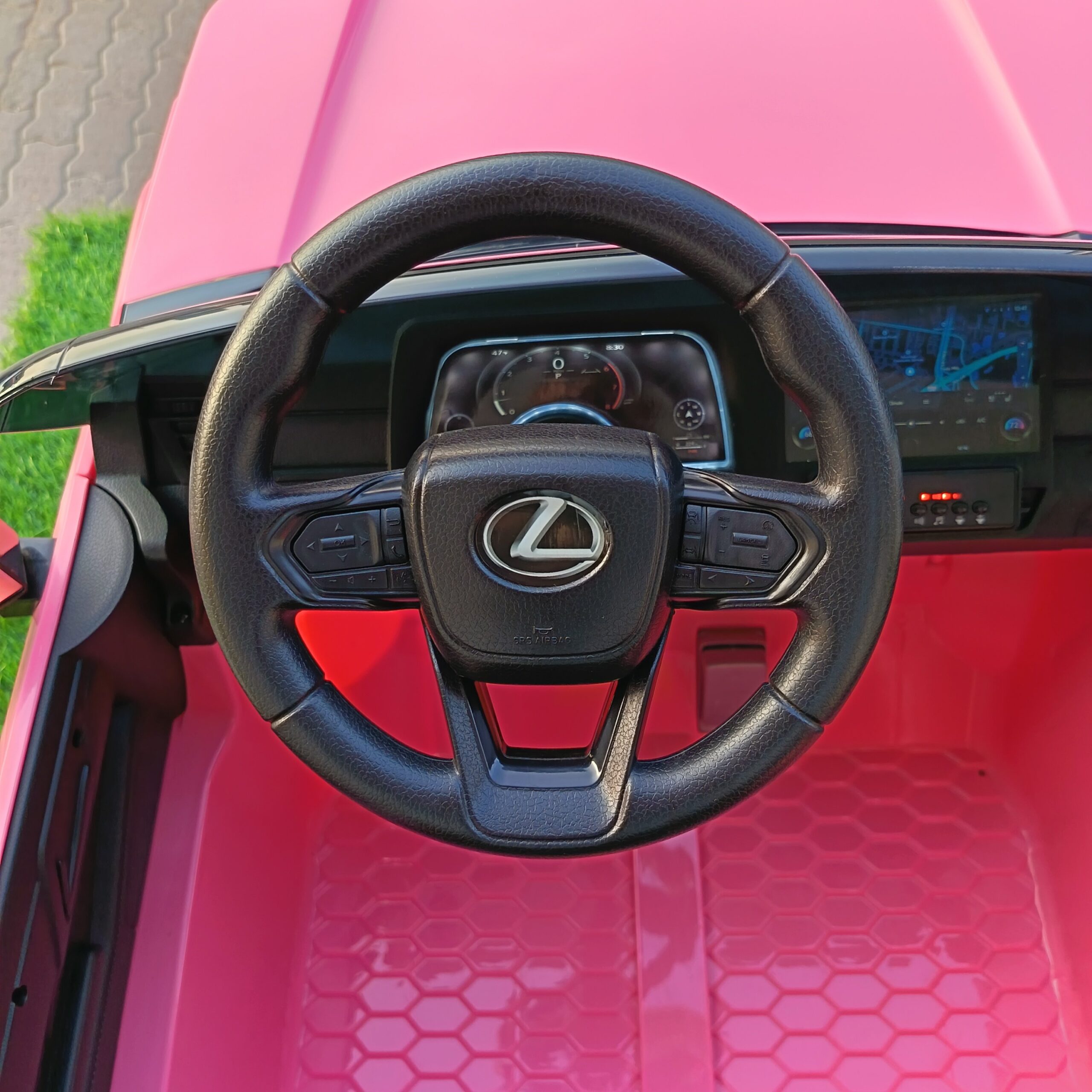 Lexus Pink Ride-On Car - Image 8