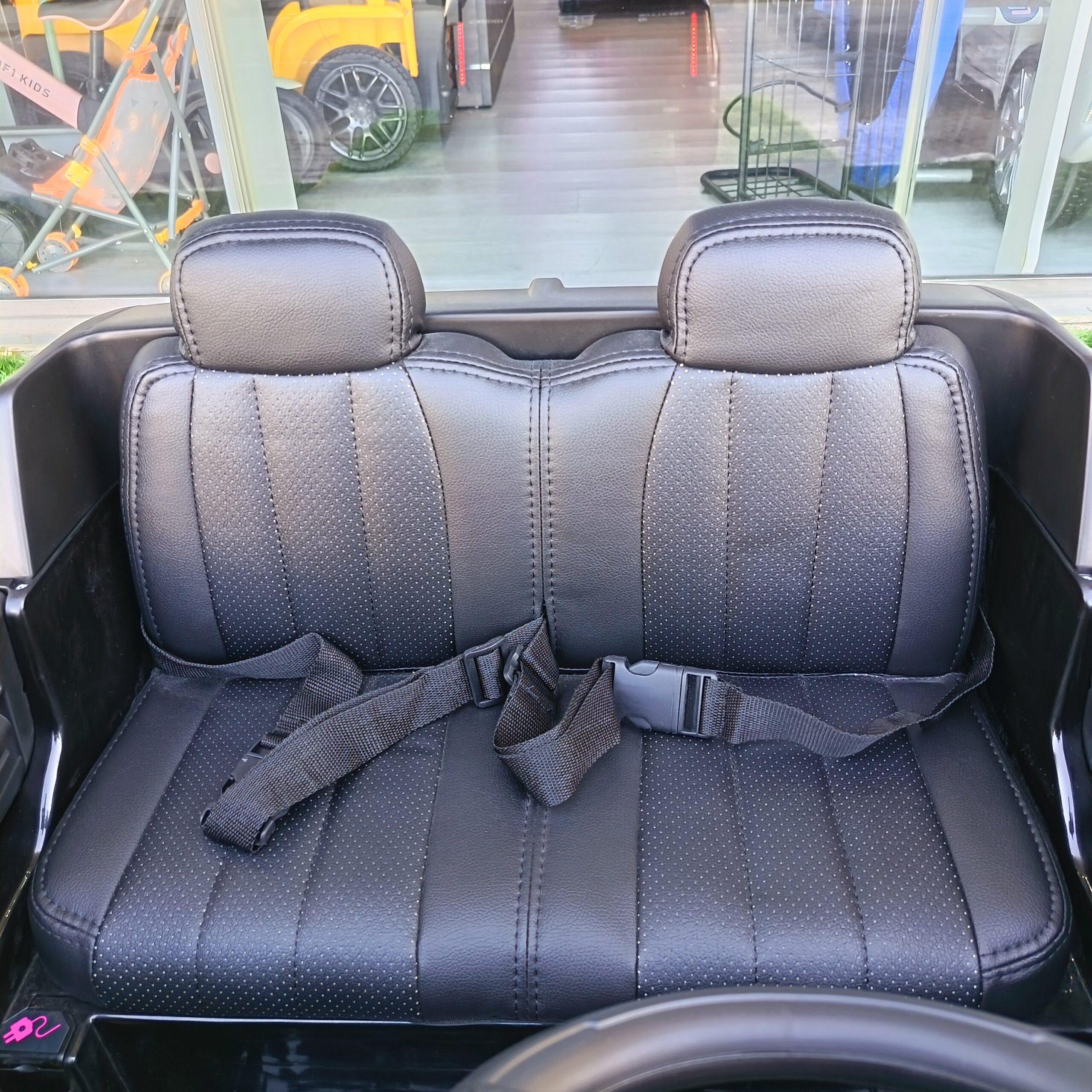 Cadillac Escalade IQ Ride-On Car in Black - Image 7