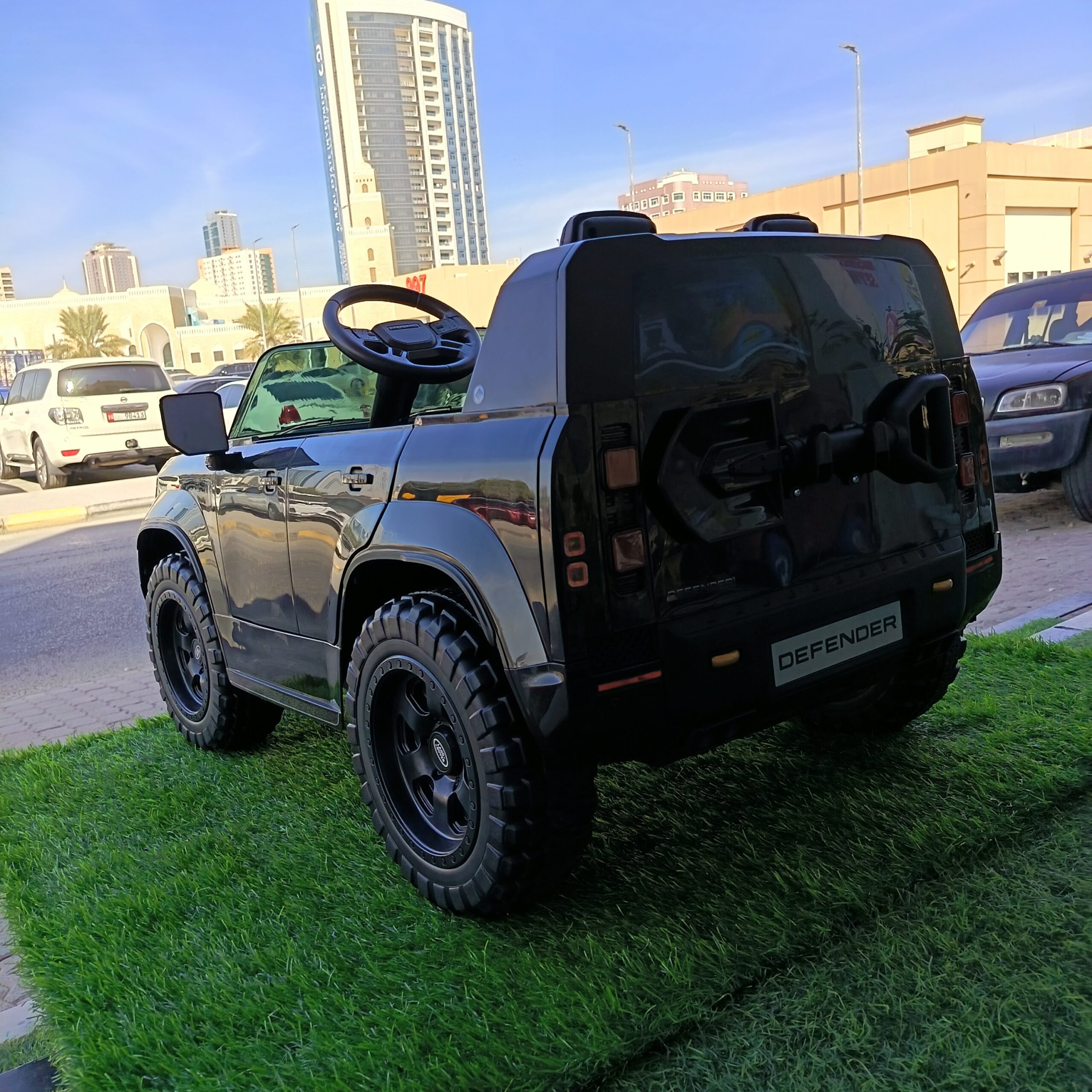 Land Rover Defender Kids Electric Ride-On Car - Black - Image 6