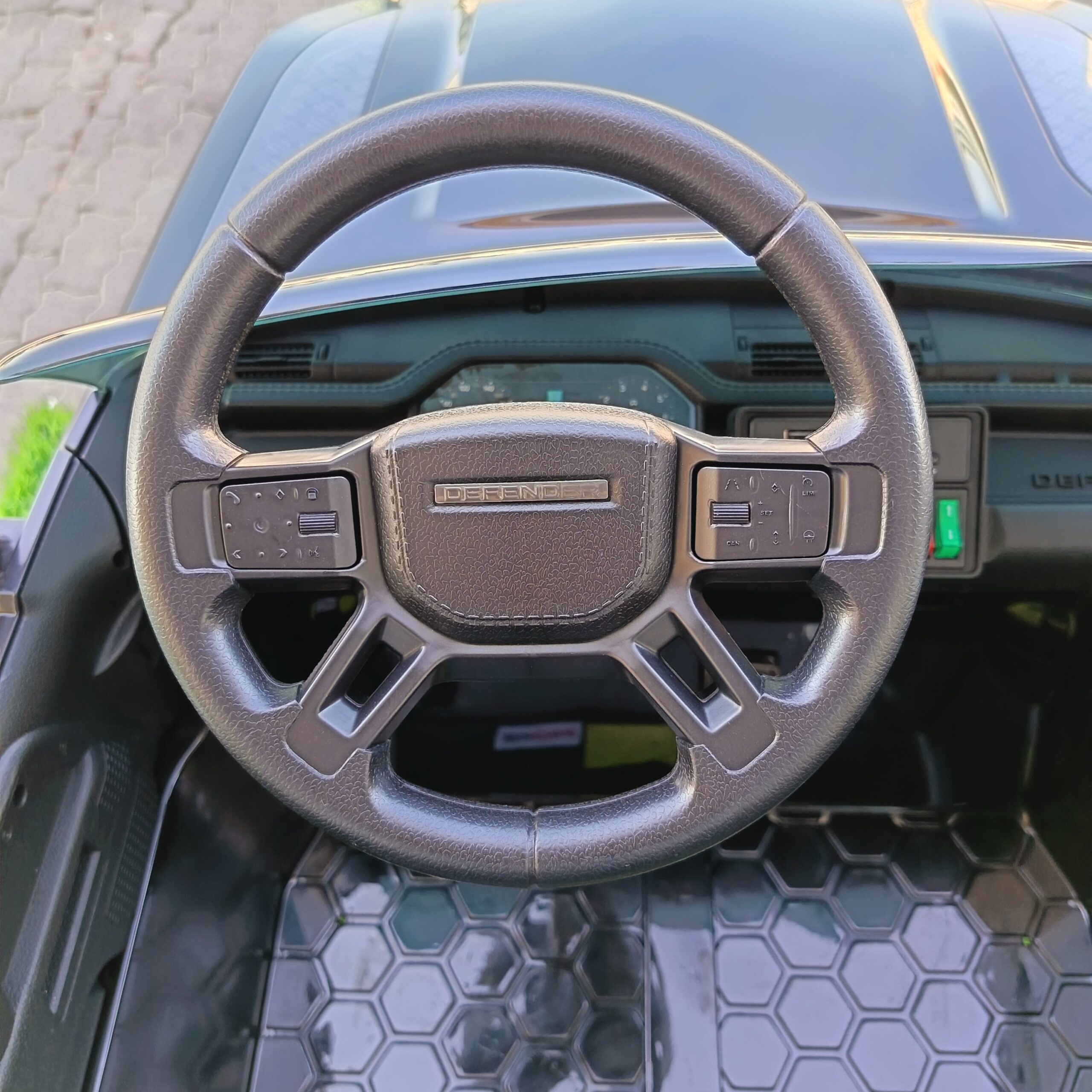 Land Rover Defender Kids Electric Ride-On Car - Black - Image 8