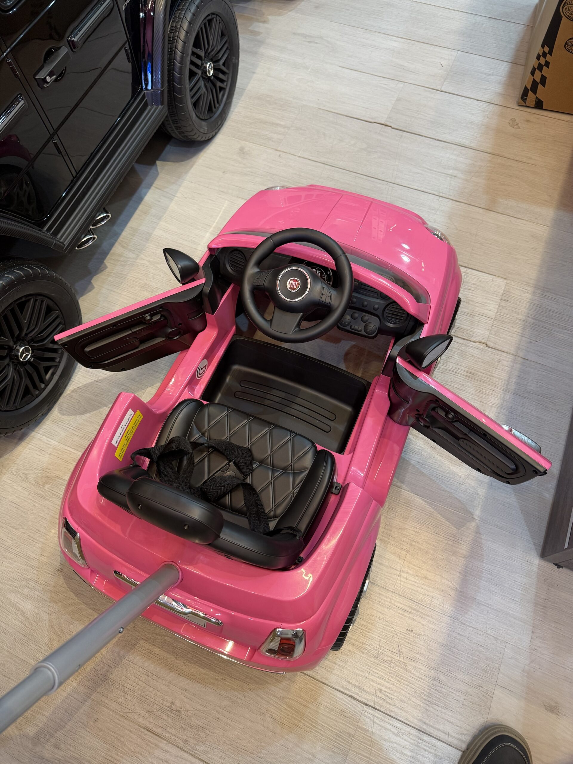 Fiat Pink Ride-On Car for Kids - Image 17